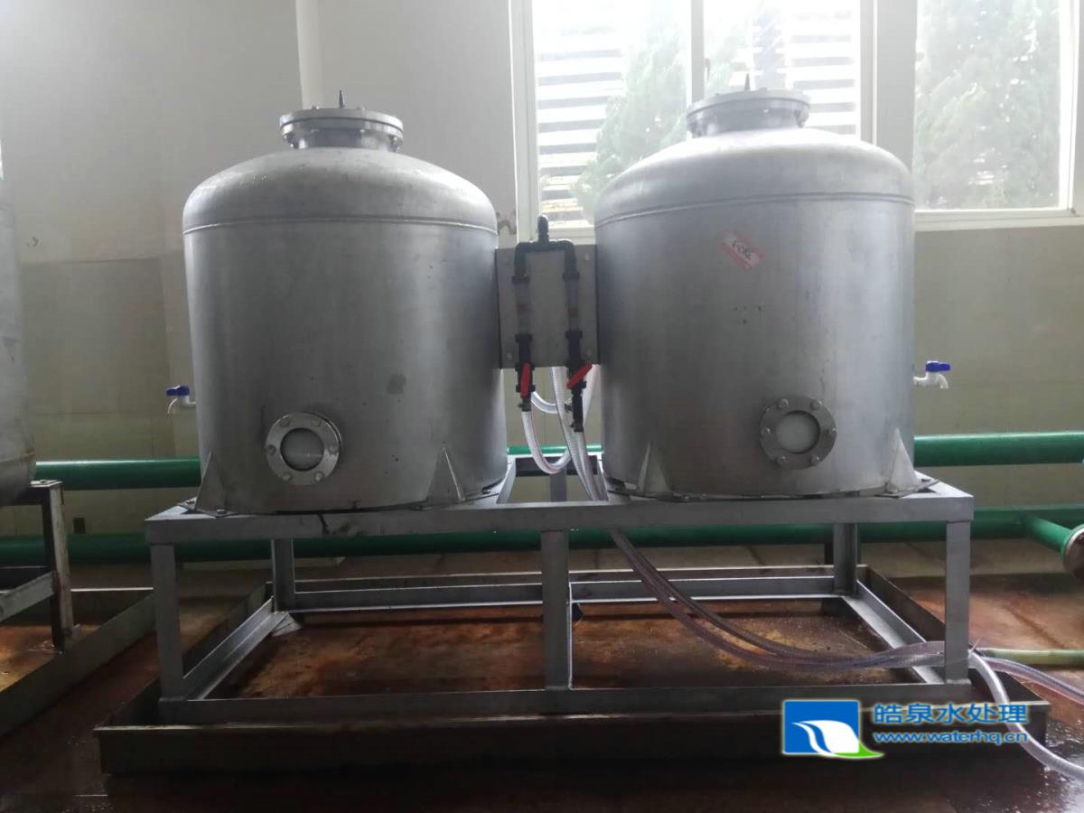 全自動鈉離子交換器，軟水設(shè)備，